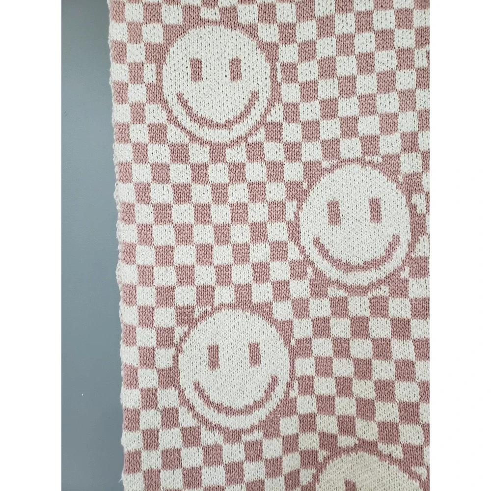 NEW‎ 16x72 HAPPY FACE table runner cover decor maximalist mod 70s checkered pink